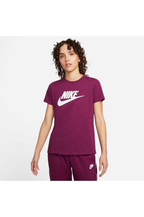 Camiseta Nike Sportswear Essential BV6169-610 - msdsport