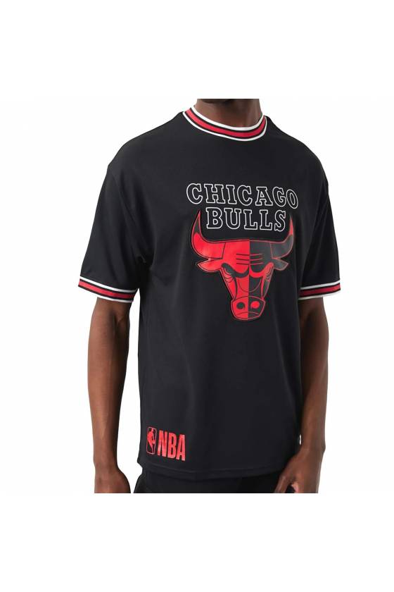 Camiseta New Era Bulls NBA Team Logo Negro Oversized Mesh