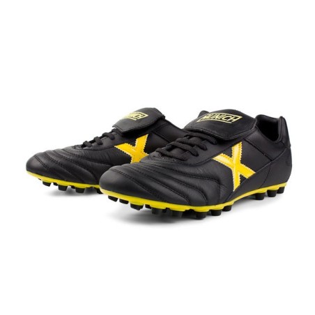 Bota Munich Mundial U25 AG