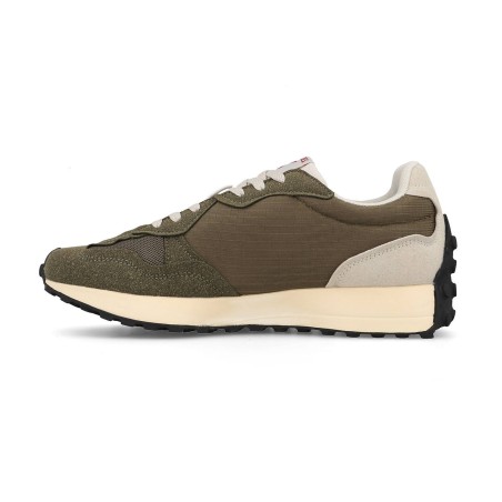 Compra las zapatillas Paredes Tolox Kaki para hombre. Ligeras, cómodas y transpirables, con suela EVA + TPR para una pisada flex