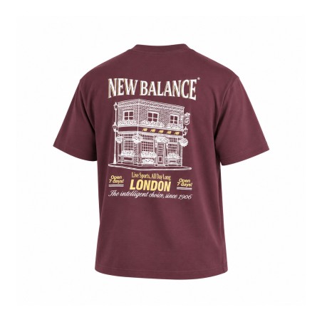 Camiseta New Balance Grab a Bite London Hombre Cherry Leather